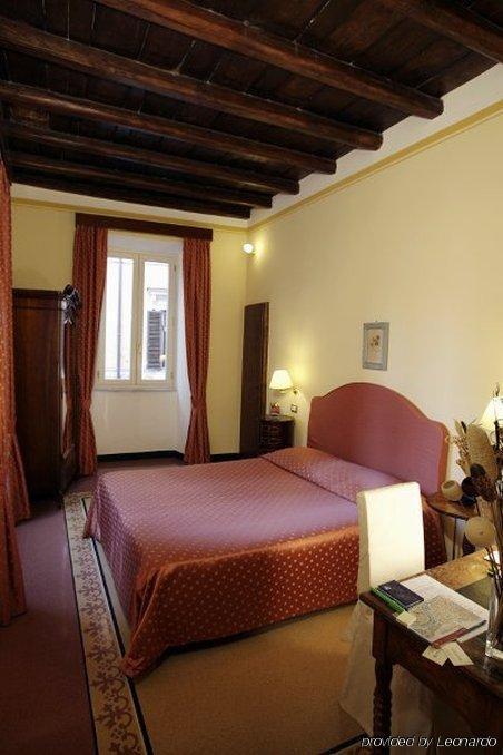 Casa De Fiori Pensión
